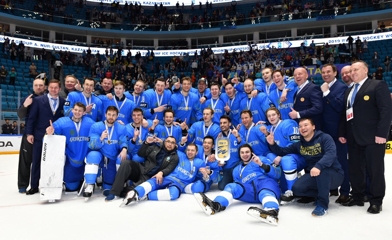https://iihfstorage.blob.core.windows.net/iihf-media/iihfmvc/media/2019/wmia/games/15-kaz-hun/akm_1833.jpg